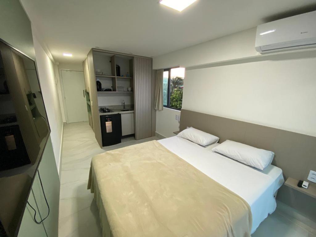 Flat Beira Mar Com Varanda Em Порту-де-Галиньяш Экстерьер фото